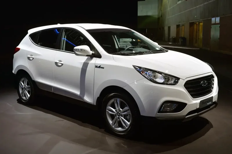 Hyundai Tucson 2015 белый