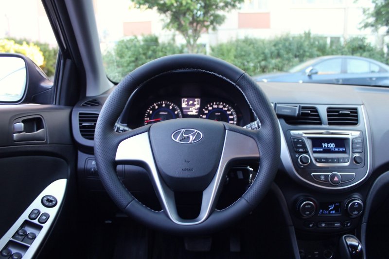 Hyundai Solaris 2016 салон