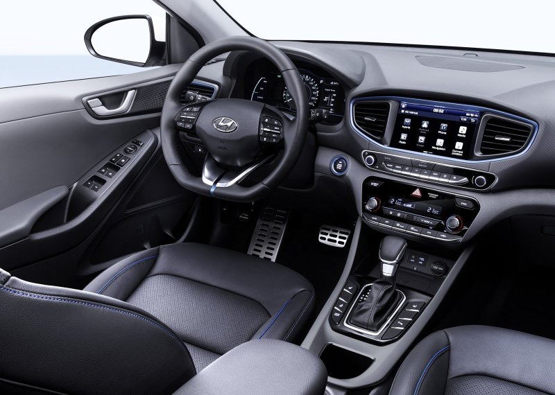 Hyundai Accent 2015 салон