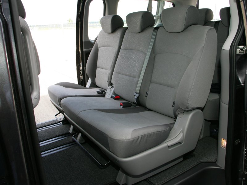 Hyundai Starex h1
