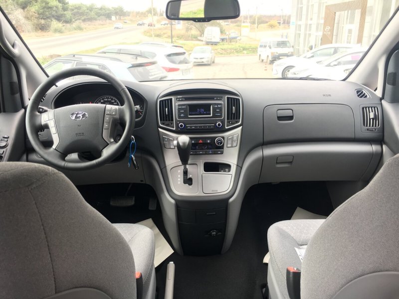 Hyundai h1 2019