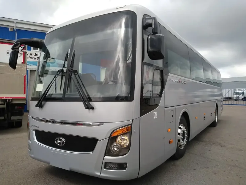 Автобус Hyundai Universe 33