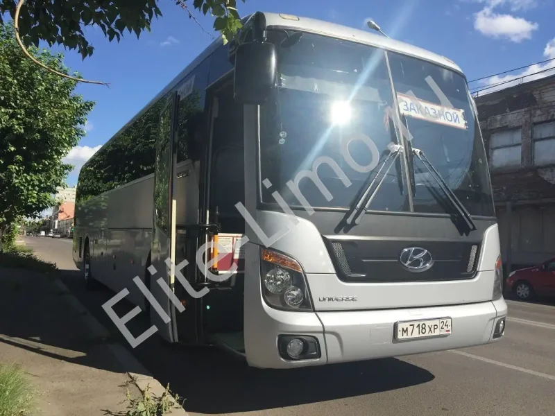 Hyundai Universe (43)