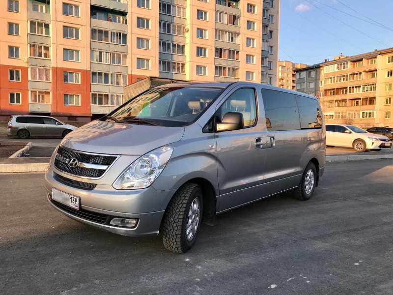 Hyundai Starex h1