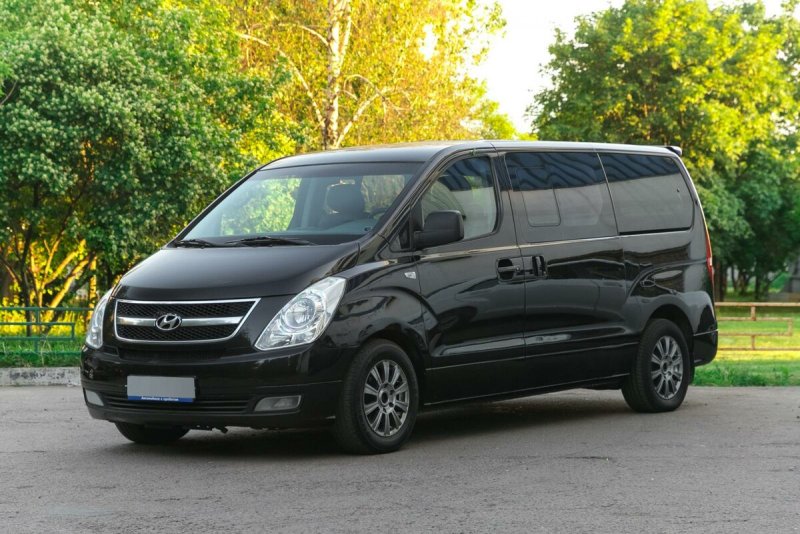 Hyundai i800