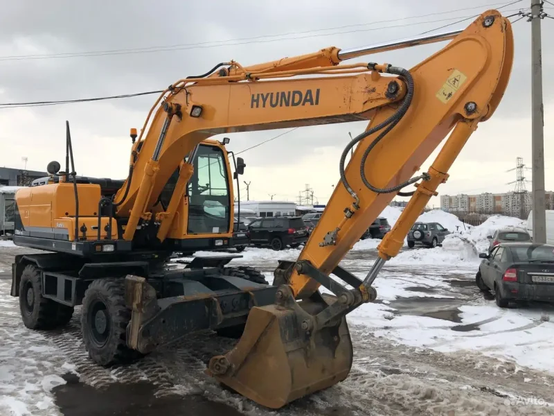 Hyundai r140w-7a отвал