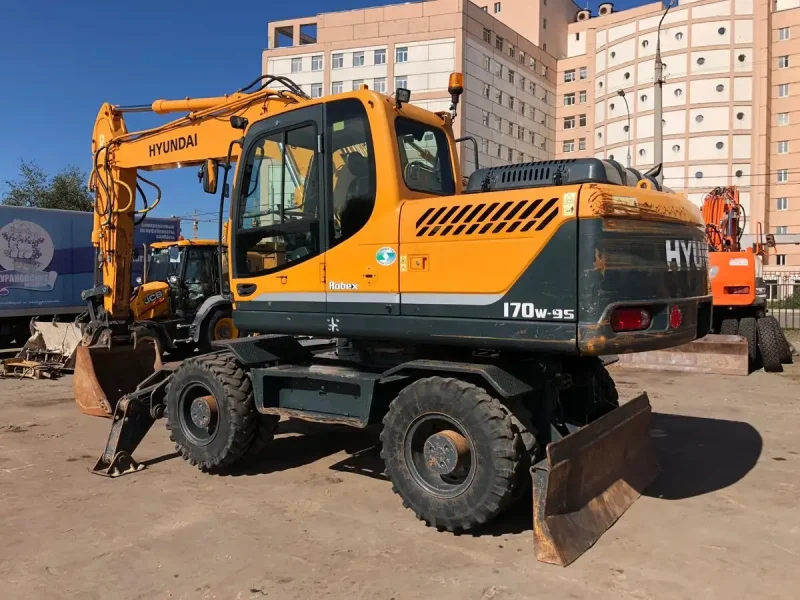 Экскаватор колесный Hyundai r170-9s