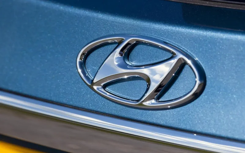 Hyundai i10 logo