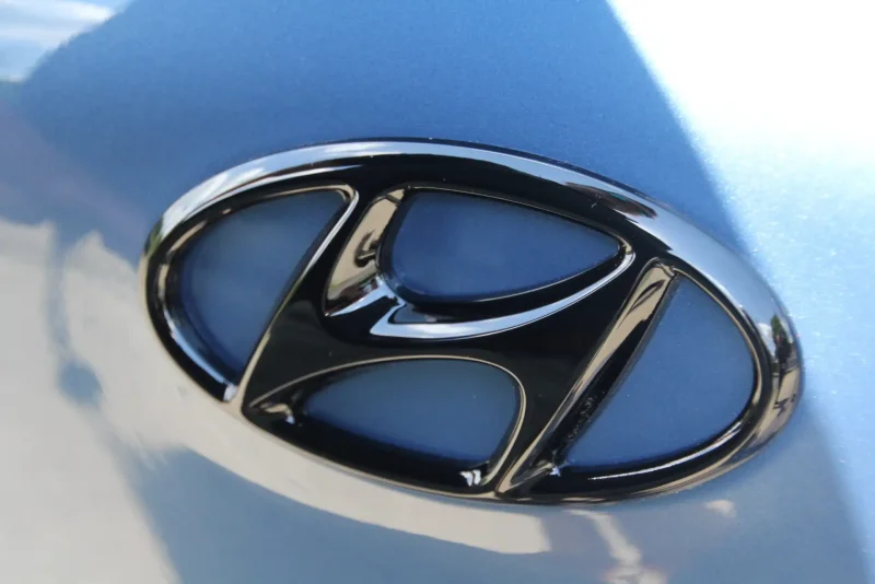 Альтернативная эмблема Hyundai Santa Fe
