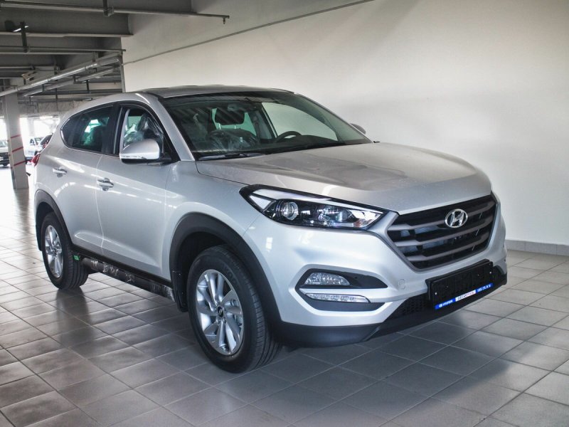 Hyundai Tucson коричневый