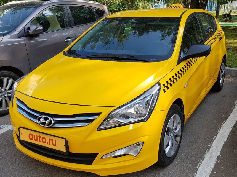 Hyundai Solaris taksi