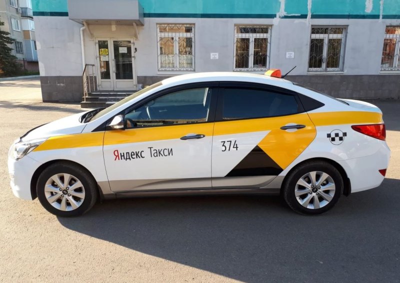 Хендай Солярис 2018 года такси
