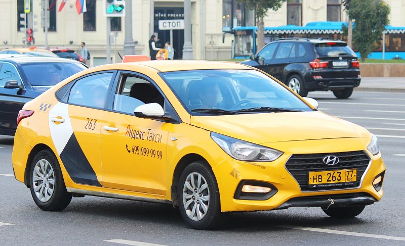 Hyundai Solaris 2017 такси