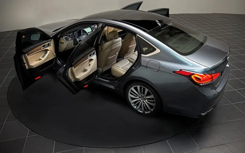 Hyundai Genesis