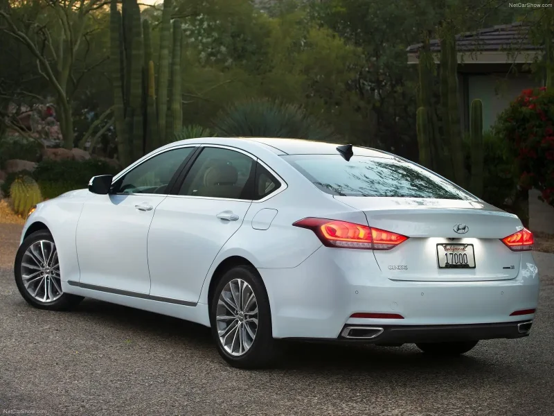 Хендэ» (Hyundai)/«Дженезис» (Genesis)