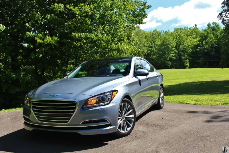 Hyundai Genesis 2015