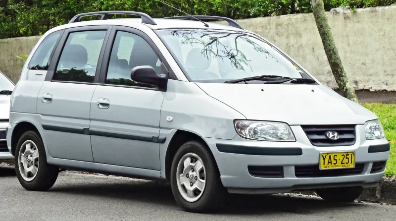 Заказать стекло б/у новую в хорошем состоянии на Hyundai Matrix 1.6 бензин