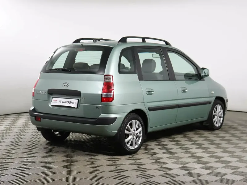 2004 Hyundai Lavita