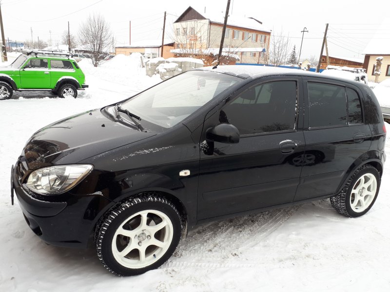 Хендай Гетц черный 2010
