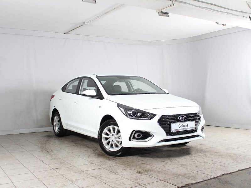 Hyundai Solaris 2018 белый