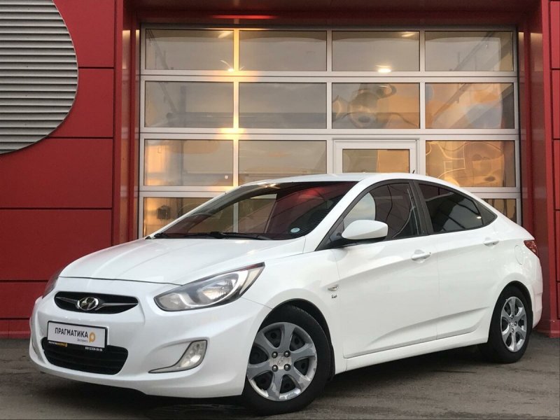 Hyundai Solaris 2012