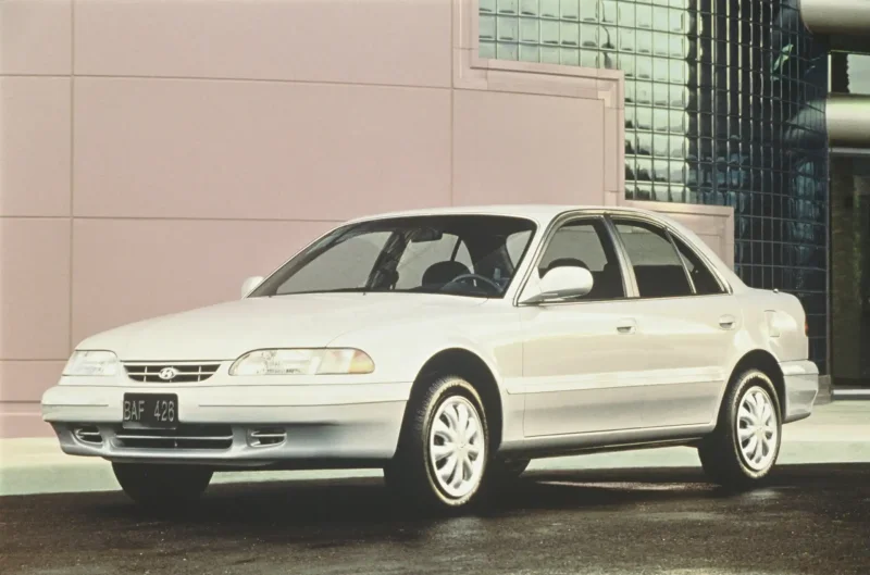 Hyundai Sonata y3