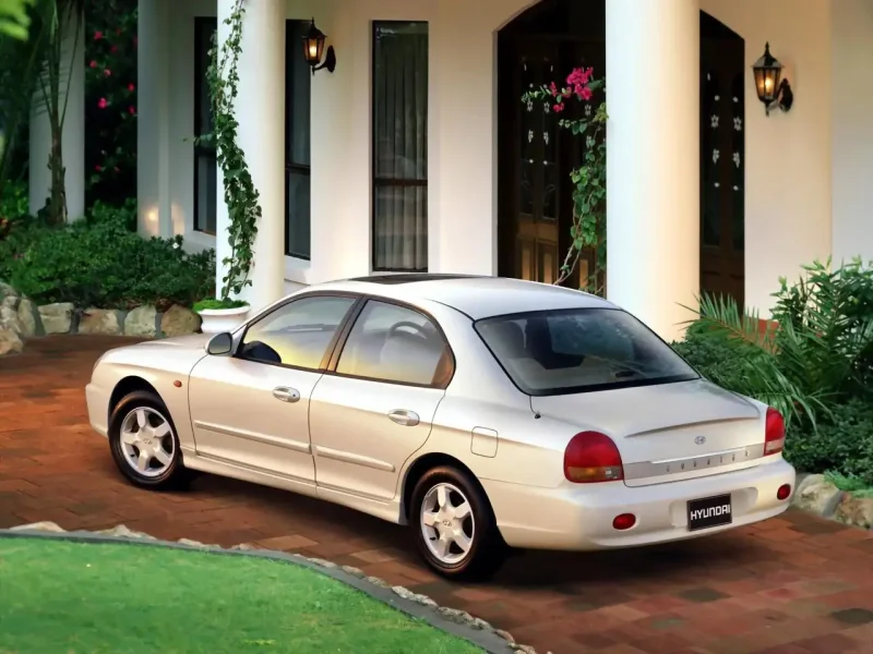 Hyundai Sonata 4 EF