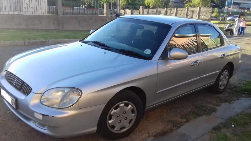 Hyundai Соната 2000-1
