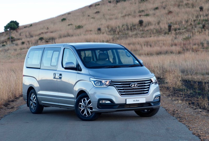 Hyundai Starex 2022