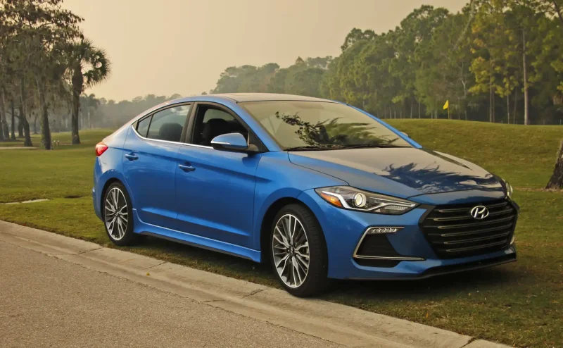 Hyundai Elantra ad Sport