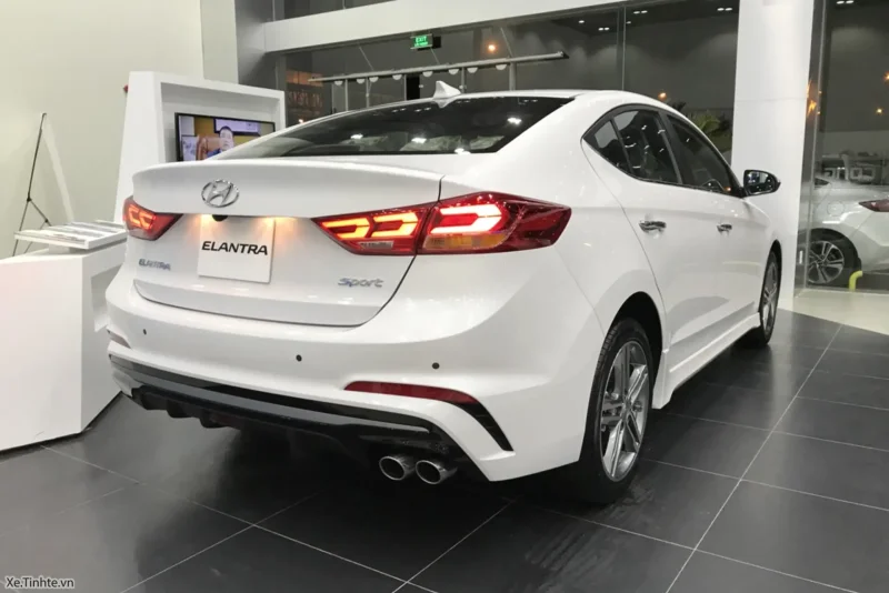Hyundai Elantra 2018 Sport