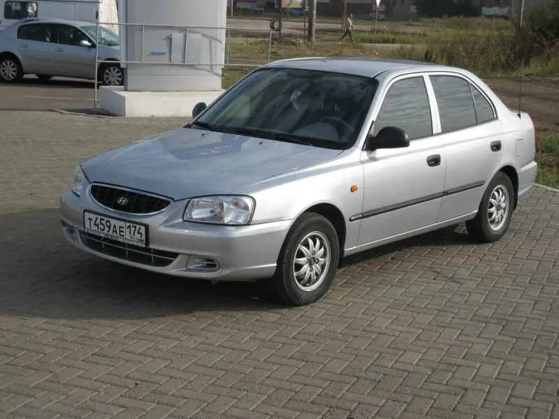 Hyundai акцент 2005