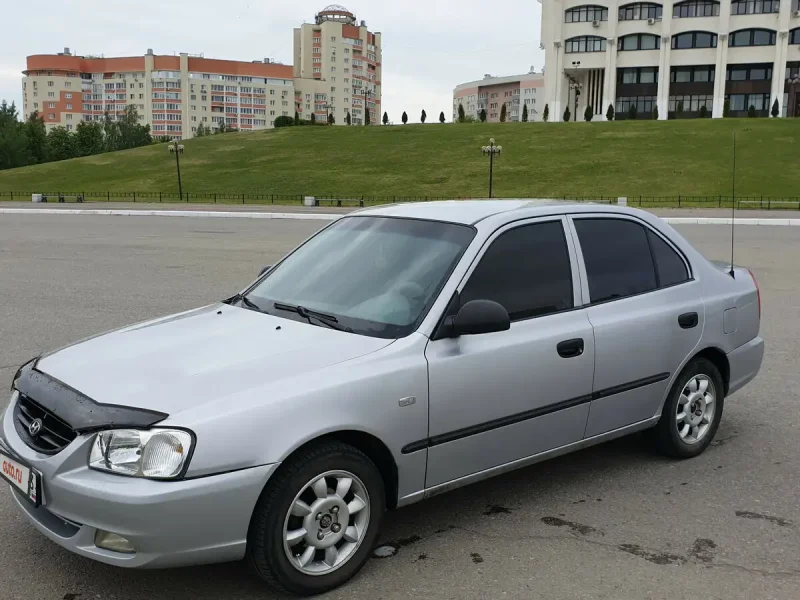 Хендай акцент 2005 года