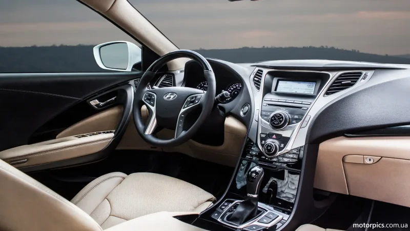 Hyundai Grandeur 2017 салон