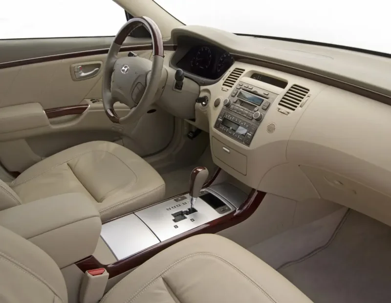 Hyundai Grandeur 2012 салон