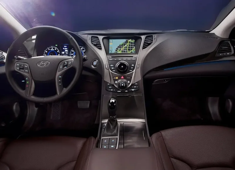 Hyundai Azera 2013 салон