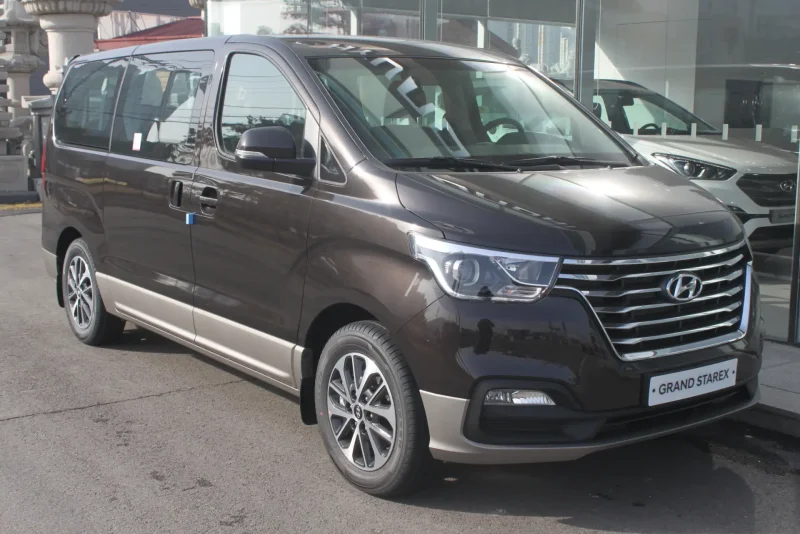 Hyundai Grand Starex 2020