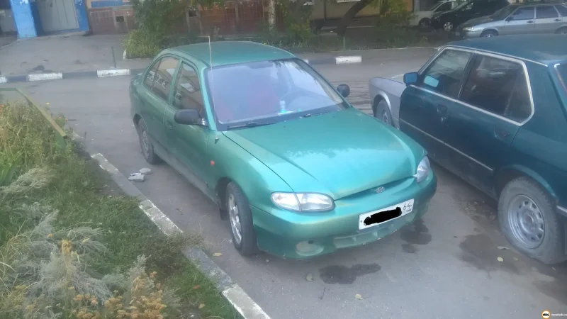 Запчасти ищу машины Hyundai Accent 1998 диски