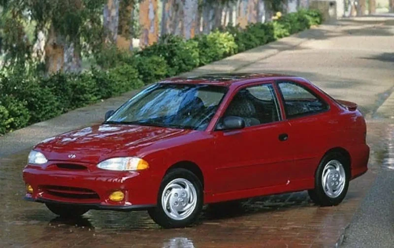 Hyundai Accent, 1998 хэтчбек