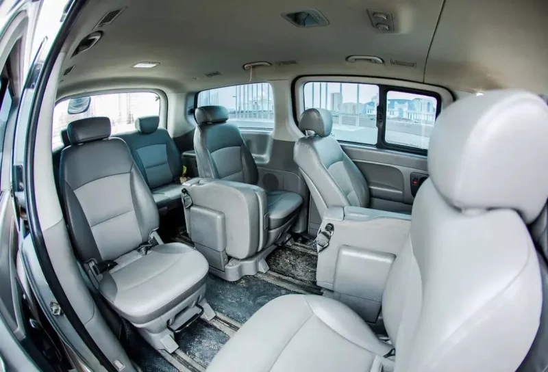 Hyundai h1 Grand Starex салон