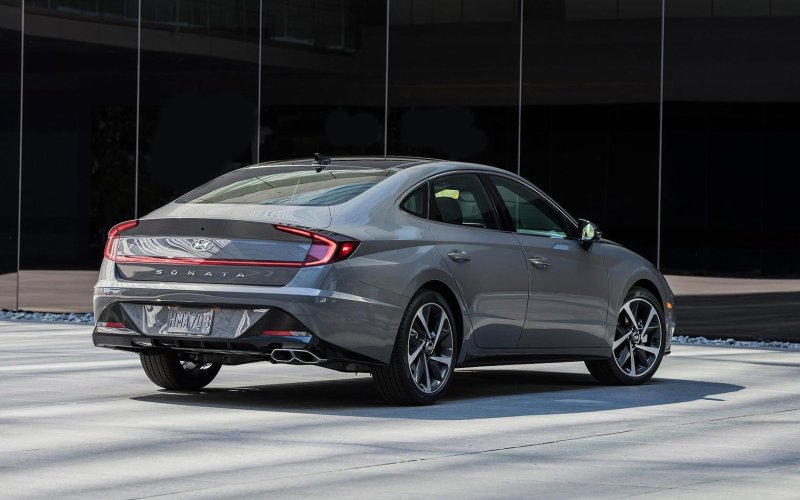 Hyundai Sonata 2019 черная