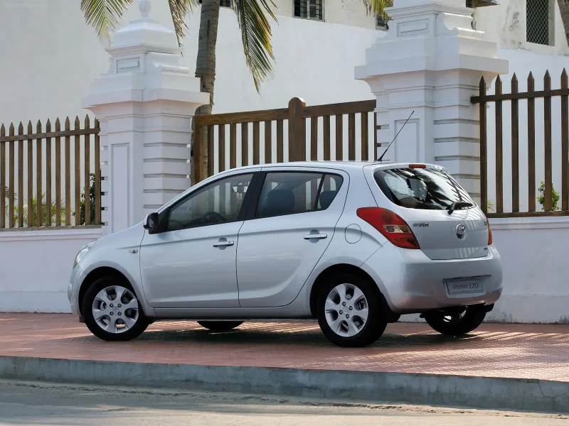 Хендай ай 20 2010