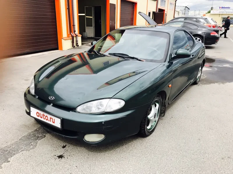 Хендай купе 1997 2 литра 139 лс стекло