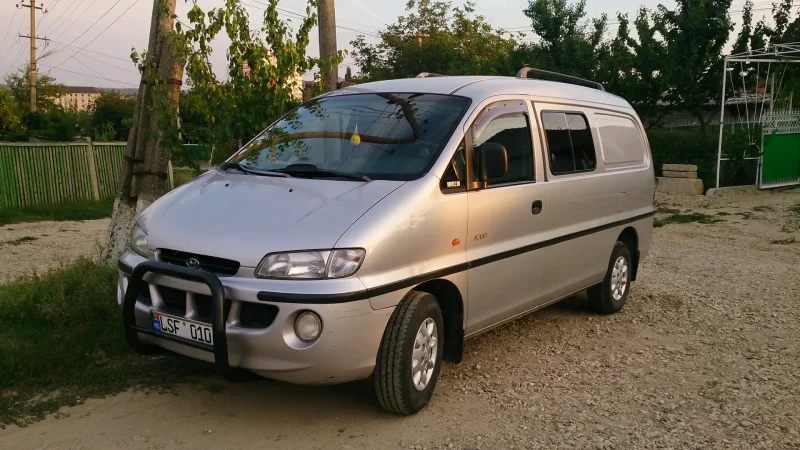 Hyundai h200, 2001