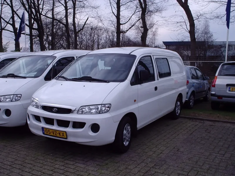 Hyundai h200/ h1/Starex van