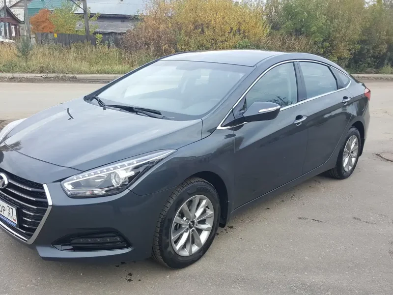 Hyundai i40 2019 салон