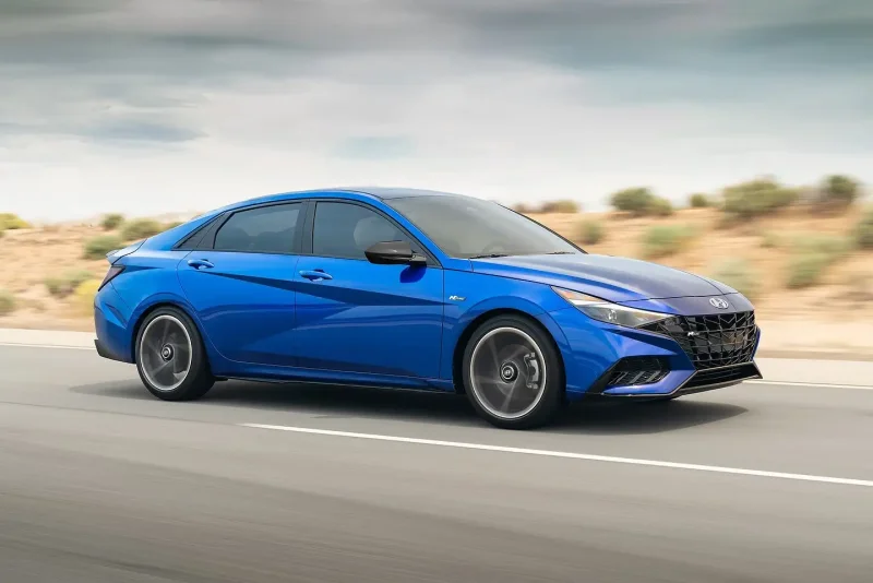 Elantra 2021