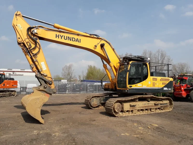 Hyundai r300lc-9s