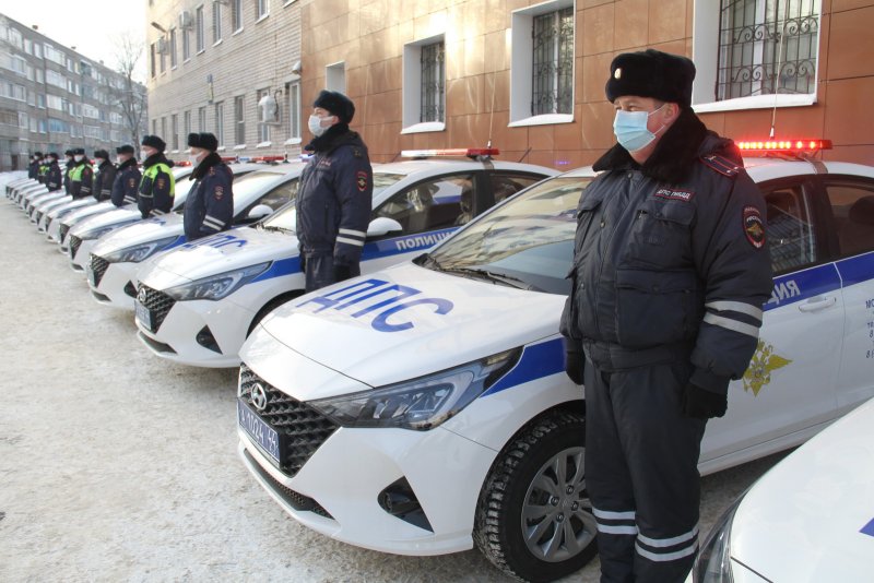 Hyundai Solaris полиция