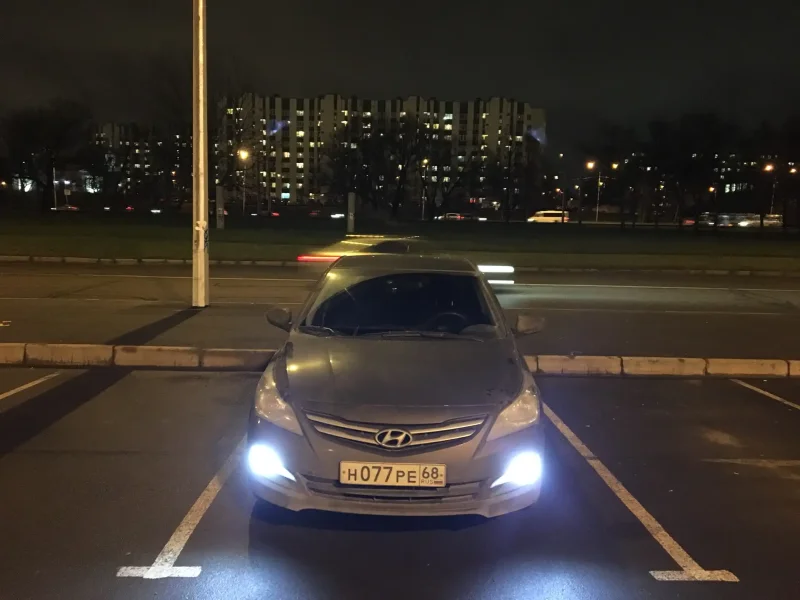 Hyundai Solaris 2015 ксенон